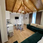 Apartment Amazing Familiar And *