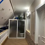 Amazing Familiar And 아파트 Sarandë
