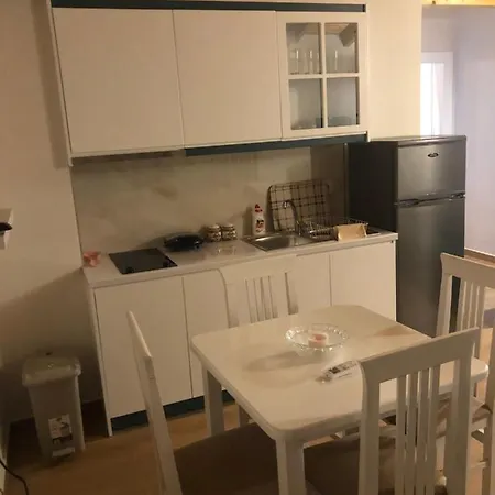 Apartment Amazing Familiar And *