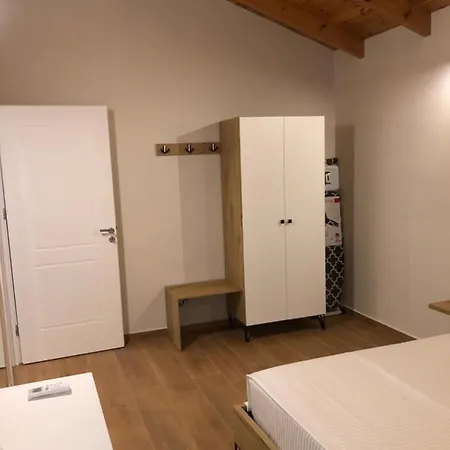 Amazing Familiar And Apartment