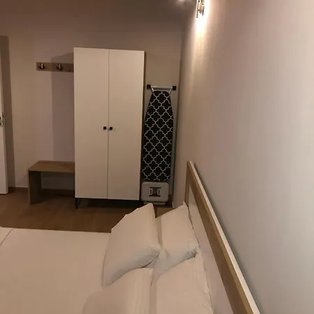 Amazing Familiar And Apartment *