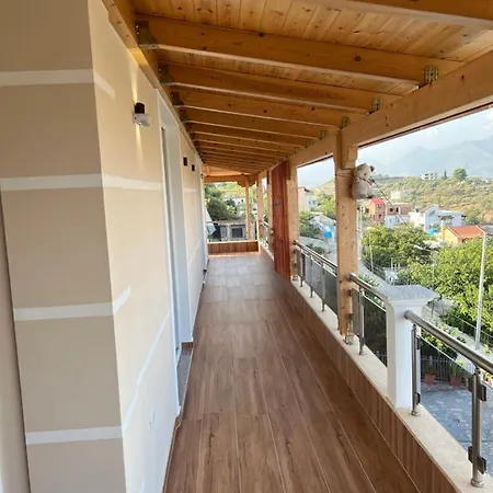 Amazing Familiar And Apartment Sarande
