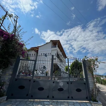 Amazing Familiar And * Sarandë