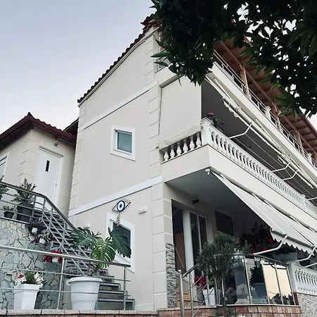 Amazing Familiar And Appartamento Sarandë