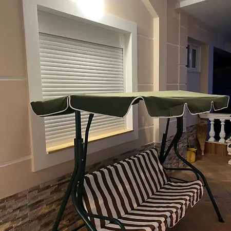Amazing Familiar And Apartment