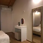 Amazing Familiar And Sarandë