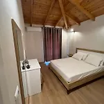 Апартаменты Amazing Familiar And *