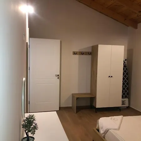 Amazing Familiar And Apartamento Sarandë