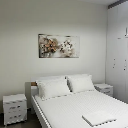 Apartamento Amazing Familiar And Sarandë